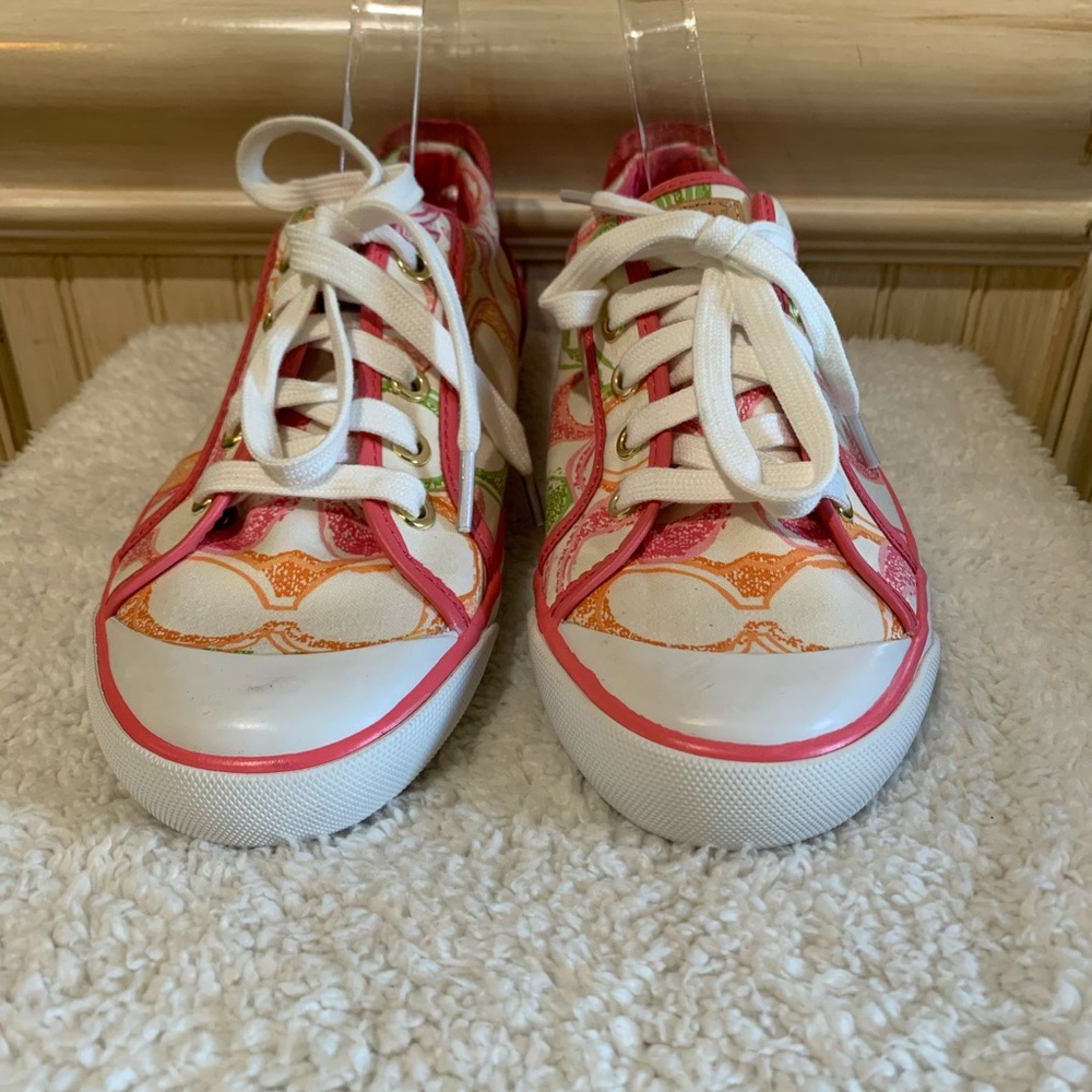New Coach Lace Up Tennis Shoes